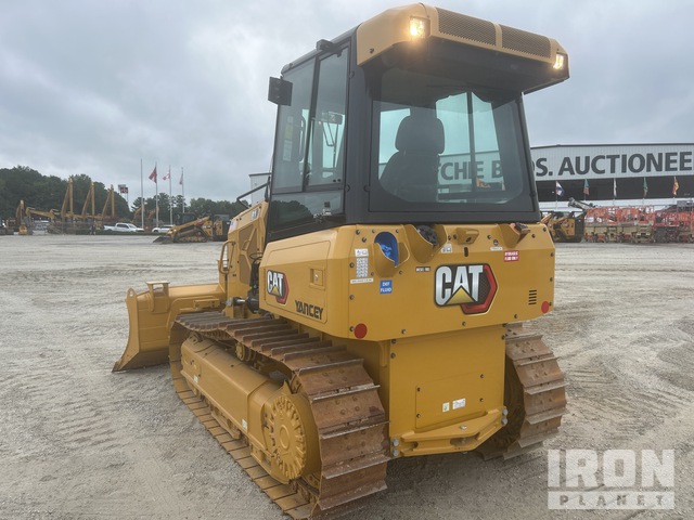 TOPADOR FRONTAL 2023 CATERPILLAR D1