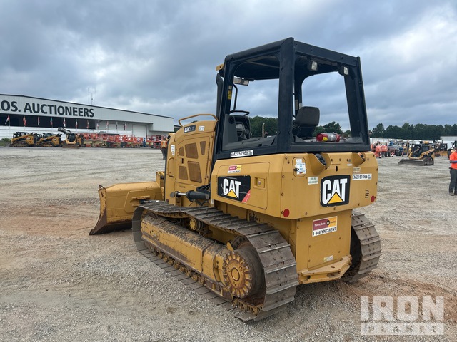 TOPADOR FRONTAL 2016 CATERPILLAR D3K2XL