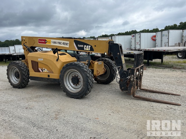 MANIPULADOR 2014 CATERPILLAR