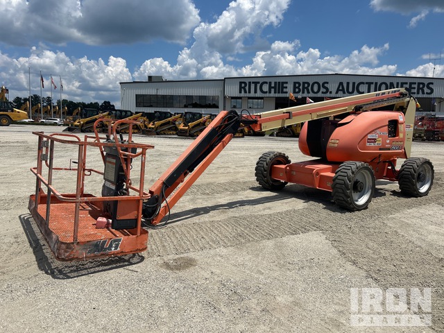 ELEVADOR ARTICULADO 2011 JLG 4WD 600AJ
