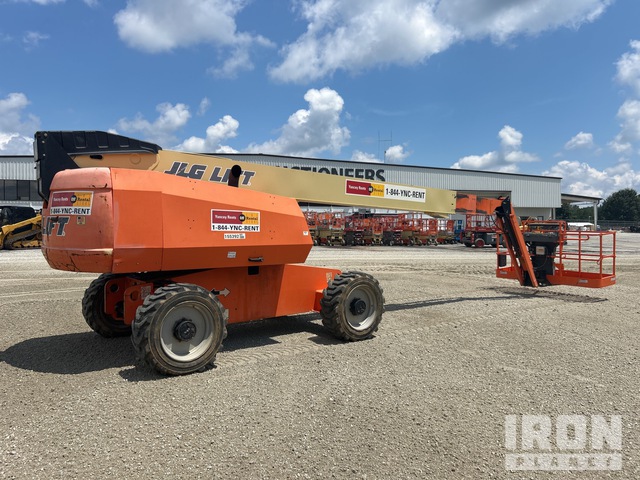 ELEVADOR TELESCóPICO 2011 JLG 4WD 660SJ