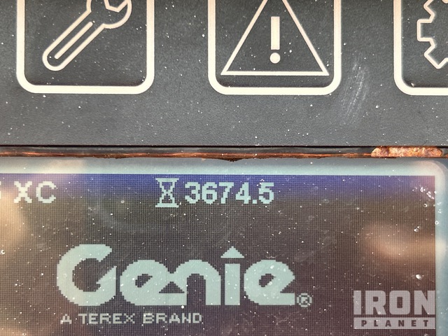 ELEVADOR TELESCóPICO 2018 GENIE 4WD S85XC
