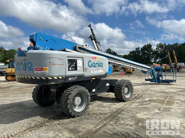 ELEVADOR TELESCóPICO 2018 GENIE 4WD S85XC