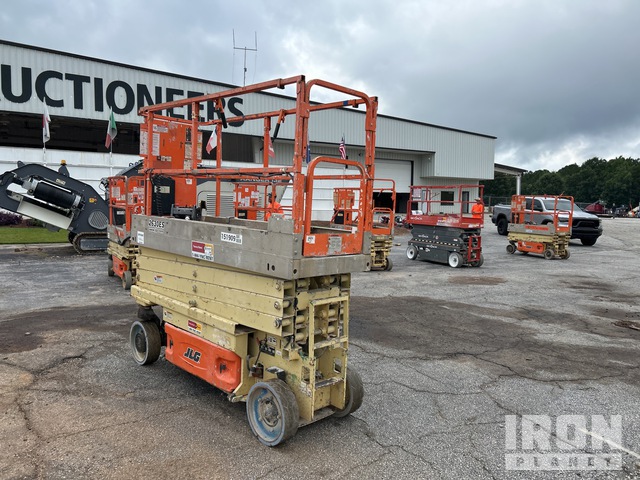 ELEVADOR TIJERA 2007 JLG 2630ES