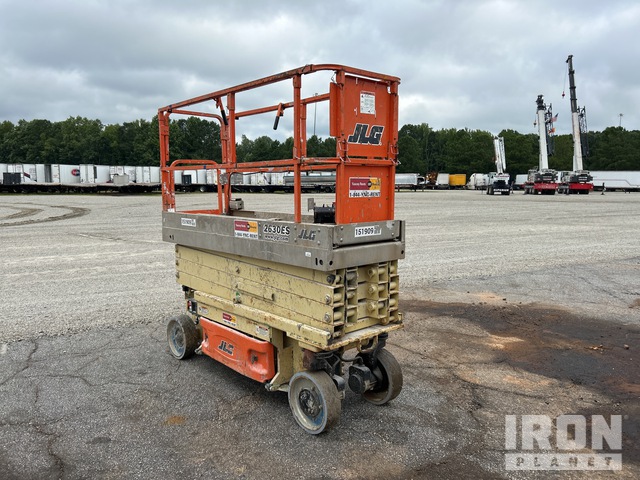 ELEVADOR TIJERA 2007 JLG 2630ES