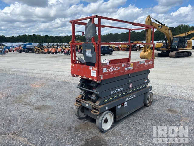 ELEVADOR TIJERA 2016 SKYJACK SJIII3226