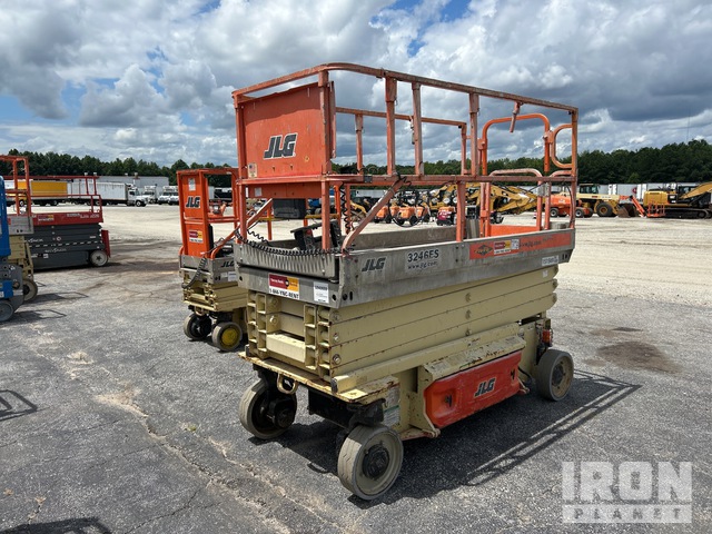 ELEVADOR TIJERA 2006 JLG 3246ES