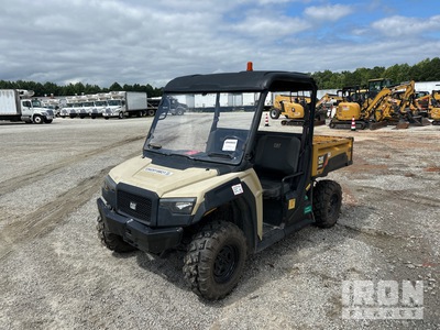 2017 (unverified) Cat CUV102D 4x4 Utility Vehicle