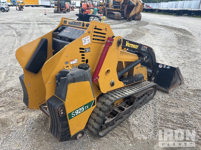 MINI CARGADOR SOBRE ORUGAS COMPACTO 2021 VERMEER S925TX