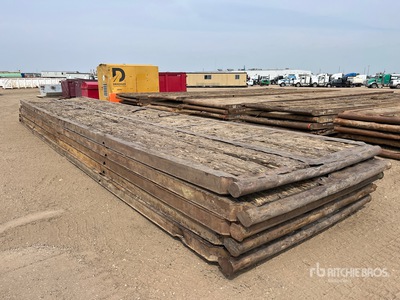 Quantity of (5) 8 ft x 40 ft Placas de grúa