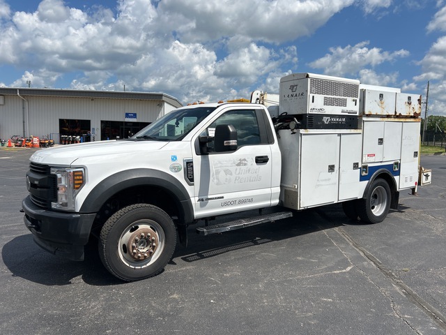 2019 Ford F-550 XL 4x4 Service Truck