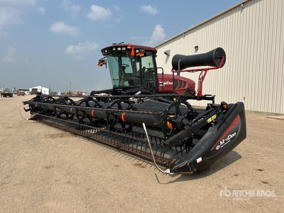 2013 MacDon M155 35 ft Swather Schwadleger