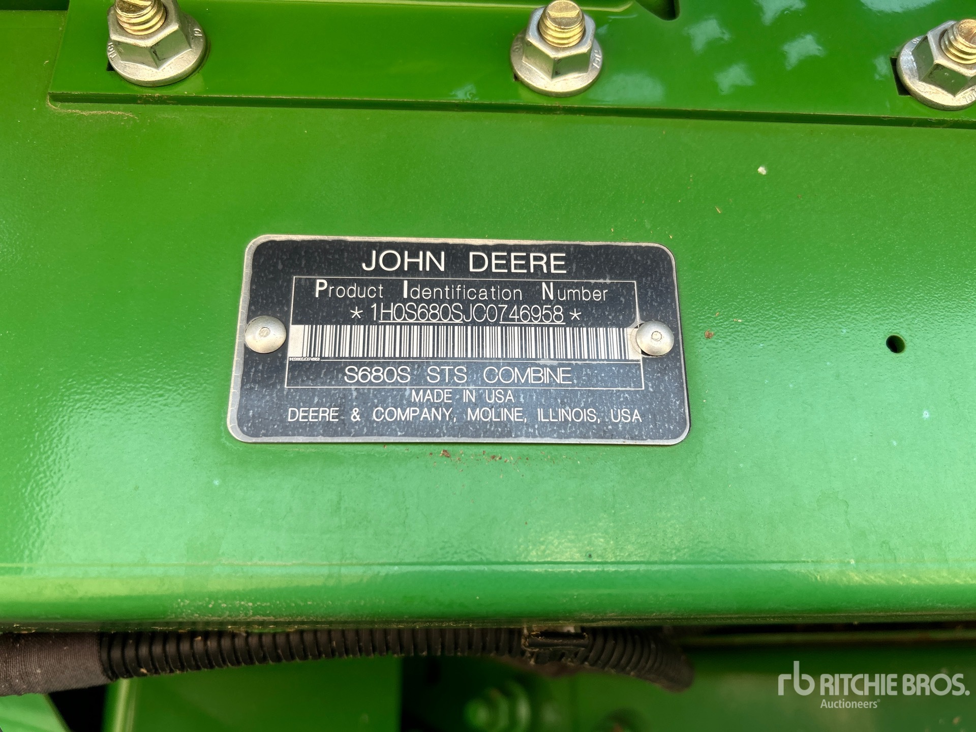 2012 John Deere S680 Combine Harvester