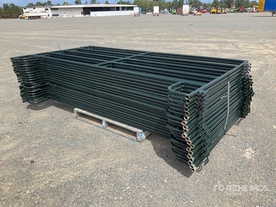 Quantity of (20) BYT 2.9 m x 1.5 m Panneau pour bétail (Unused)