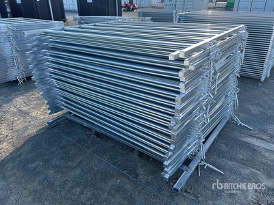 Quantity of (30) BYT 2.1 m x 1.8 m Galvanized Panneau pour bétail (Unused)