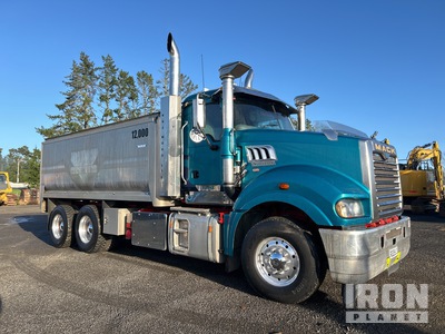 2015 Mack CLXT Super-Liner 6x2 Autocarro ribaltabile 2 assi