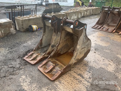 Quantity of (2) Titan Digging Łyżka do koparki