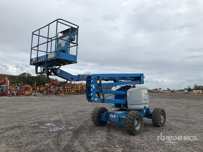2002 Genie Z-45/25 4WD Diesel 4x4. Articulating Boom Lift