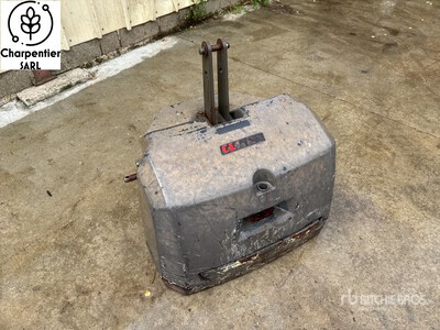 Claas-pateer 1400 kg Counter Weight