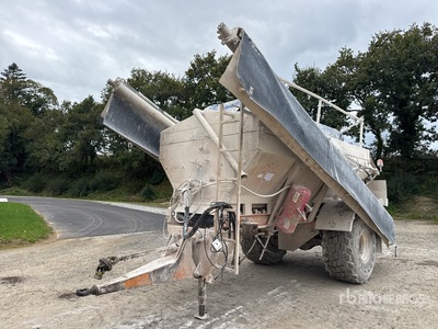 Panien P10 12 m Lime spreader Epandeur A Chaud 1 Essieu S/A ملحق زراعي