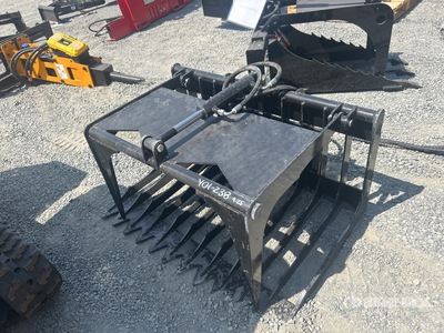 2025 GIYI GY-HWG44C 44 in Skeleton Mini Schranklader grijper (Unused)