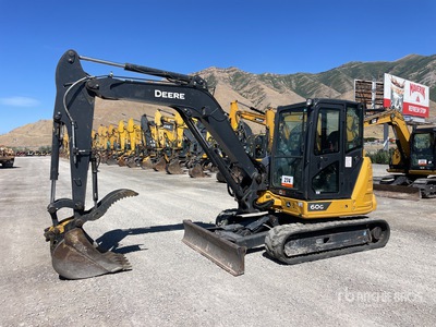 2021 John Deere 60G Mini Excavadora