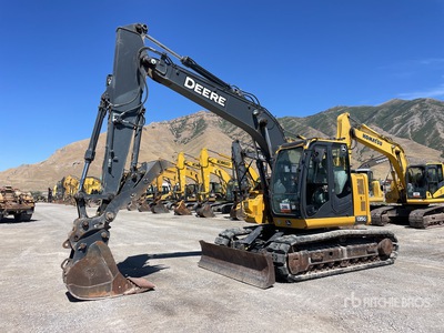 2021 John Deere 135G Kettenbagger