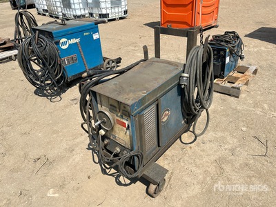 Miller CP-200 Mobile Stick Electric Welder
