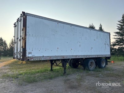 2006 Manac 962 32 ft T/A Van Trailer