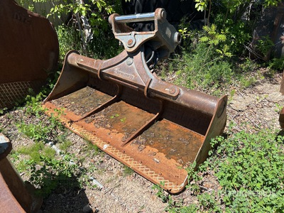 Liebherr 78 in Hydraulic Tilting Excavator Bucket