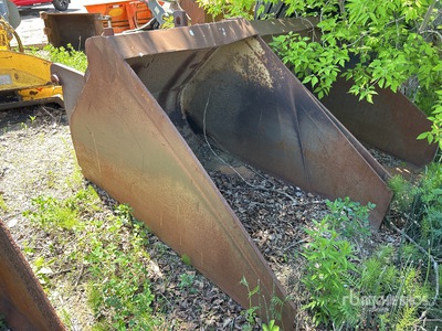 45 in Q/C Cleanup Excavator Bucket