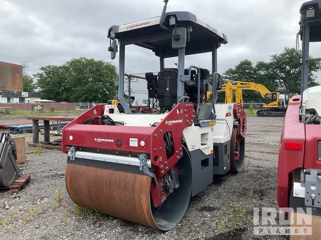 COMPACTADOR 2019 DYNAPAC CC2200