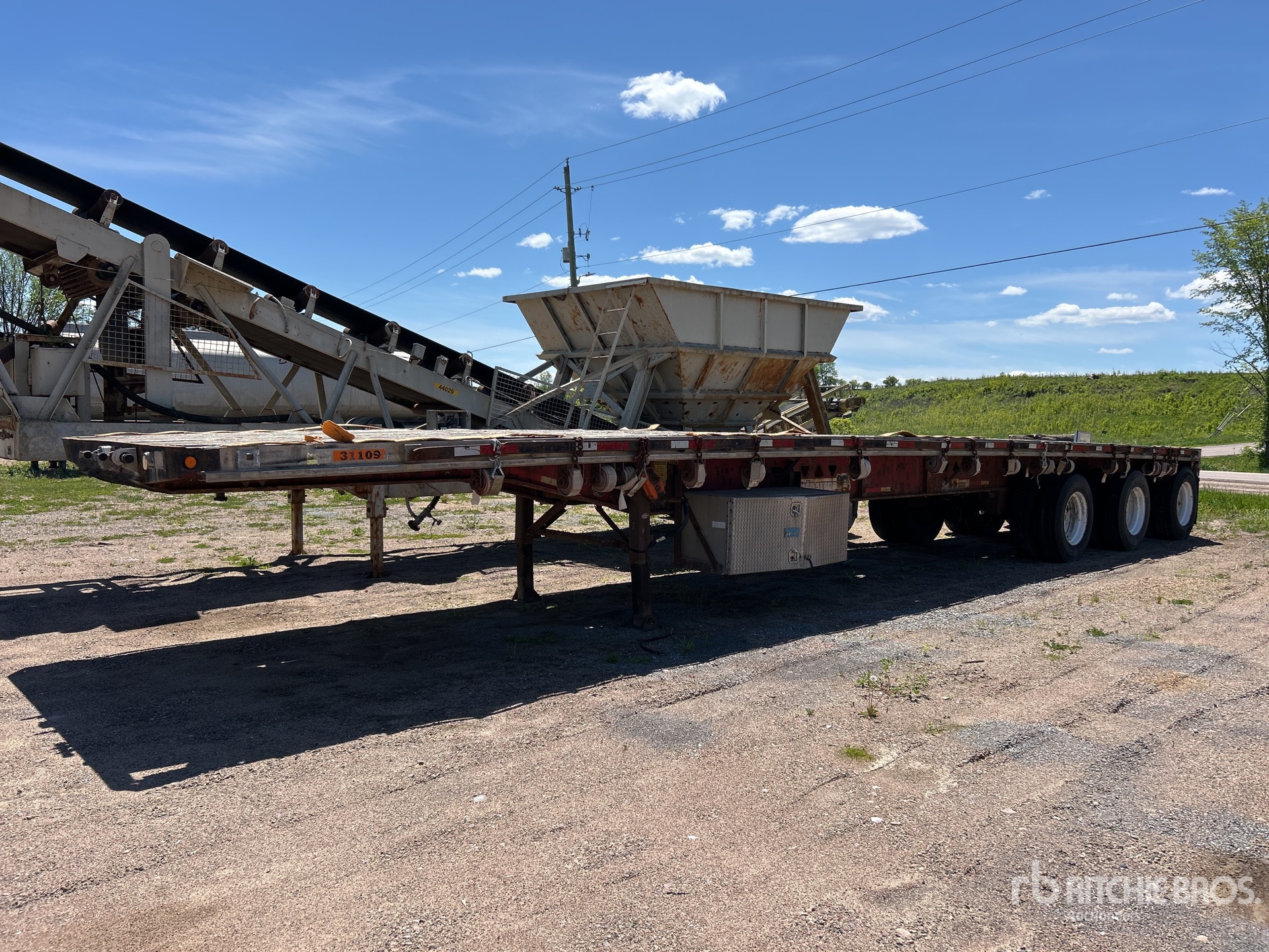 1999 Deloupe 47 ft Tri/A Oplegger