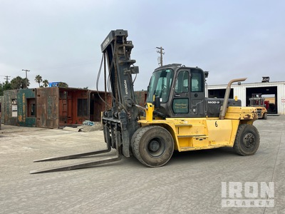 2017 Hyundai 160D-9 36000 lb Pneumatic Tire Forklift