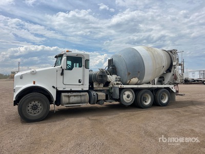 2016 Kenworth W900 8x4 Mixer vrachtwagen