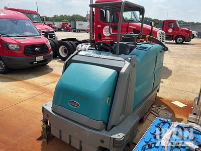 2019 Tennant M17 Ride-On Electric Floor Sweeper (Inoperable)