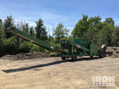 2002 McCloskey MCB516RE Portable Trommel Screen