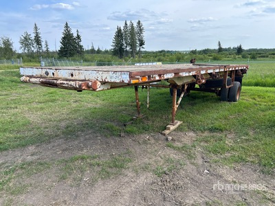 Custom Built 24 ft S/A Remorque à plateau