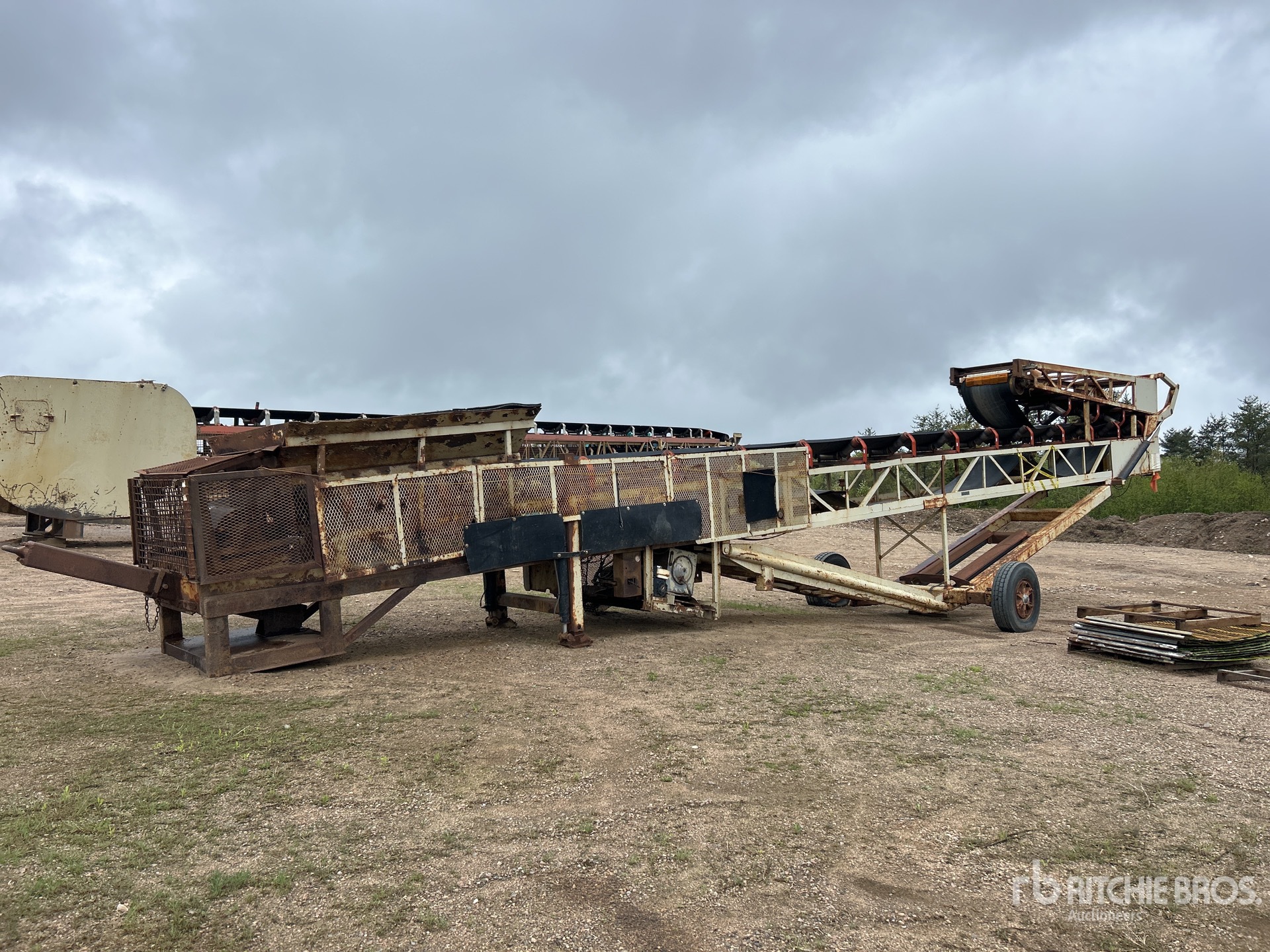 36 in x 80 ft Portable Transfer Conveyor