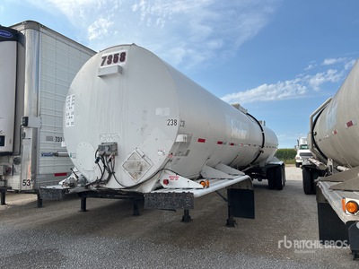 1985 Spartan MC306 8000 gal T/A Tanker Trailer