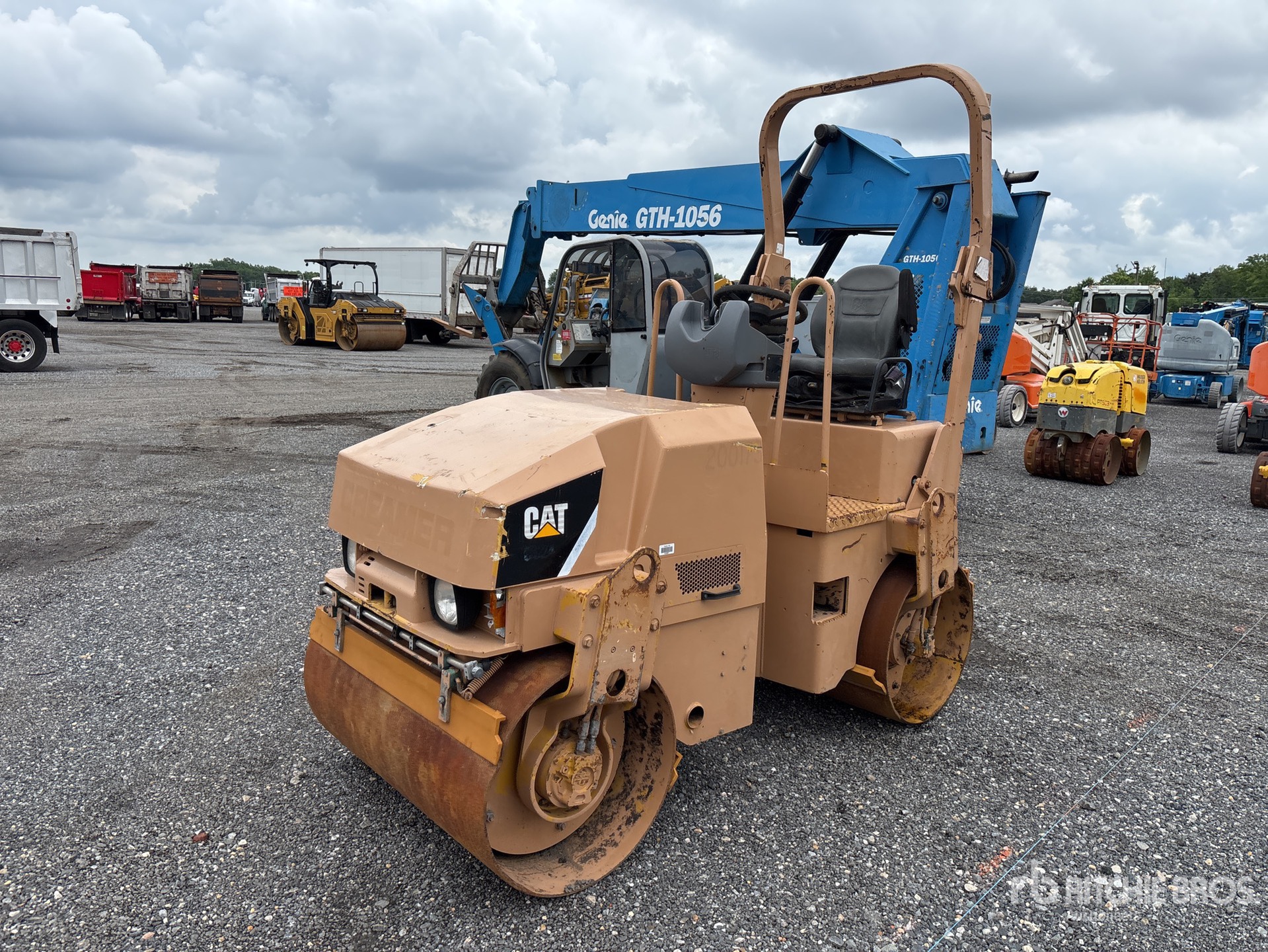 2013 Cat CB24 Double Drum Roller