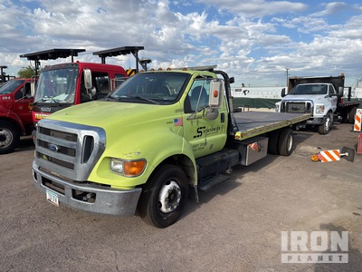 2008 Ford F-650 4x2 Camion à ridelles