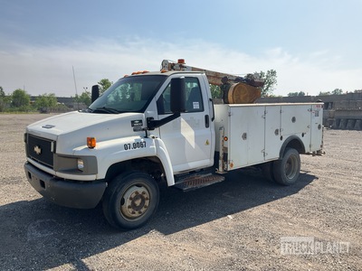 2006 Chevrolet 5500 4x2 Service Truck