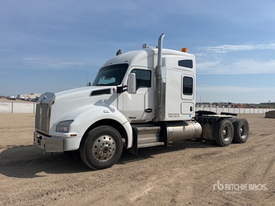 2019 Kenworth T880 Day Cab Prime Mover