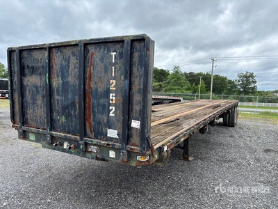1994 Utility FS2CHE 42 ft T/A Flatbed Trailer
