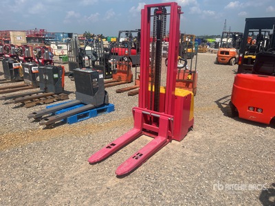 Electric Stacker
