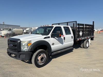 2015 Ford F-550 4x2 Crew Cab Flatbed Truck