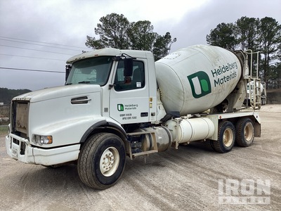 2008 Volvo 6x4 Camion hormigonera