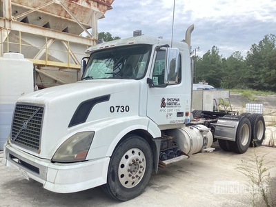 2007 Volvo VNL 6x4 Tracteur Routier