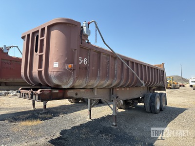 1984 Hobbs (Unknown) 26 ft T/A Demolition Tipping Trailer